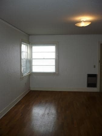 Eugene House: 748 W. 8th