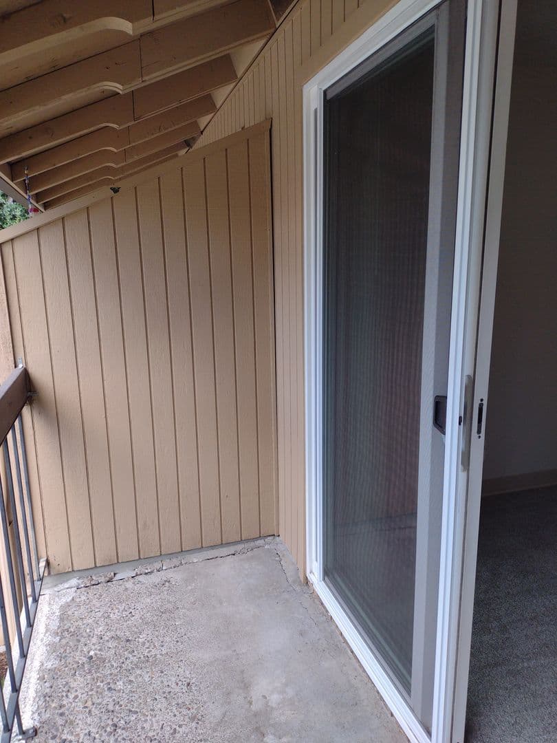 Eugene Apartment: 1475 W. 13th