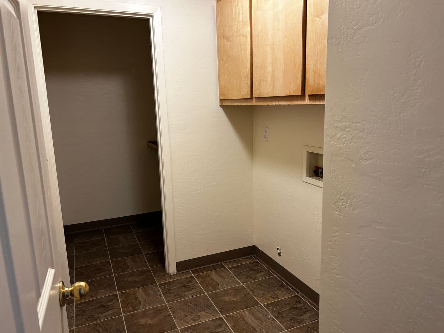 Harrisburg Apartment: 858 & 860 S. 9th St.