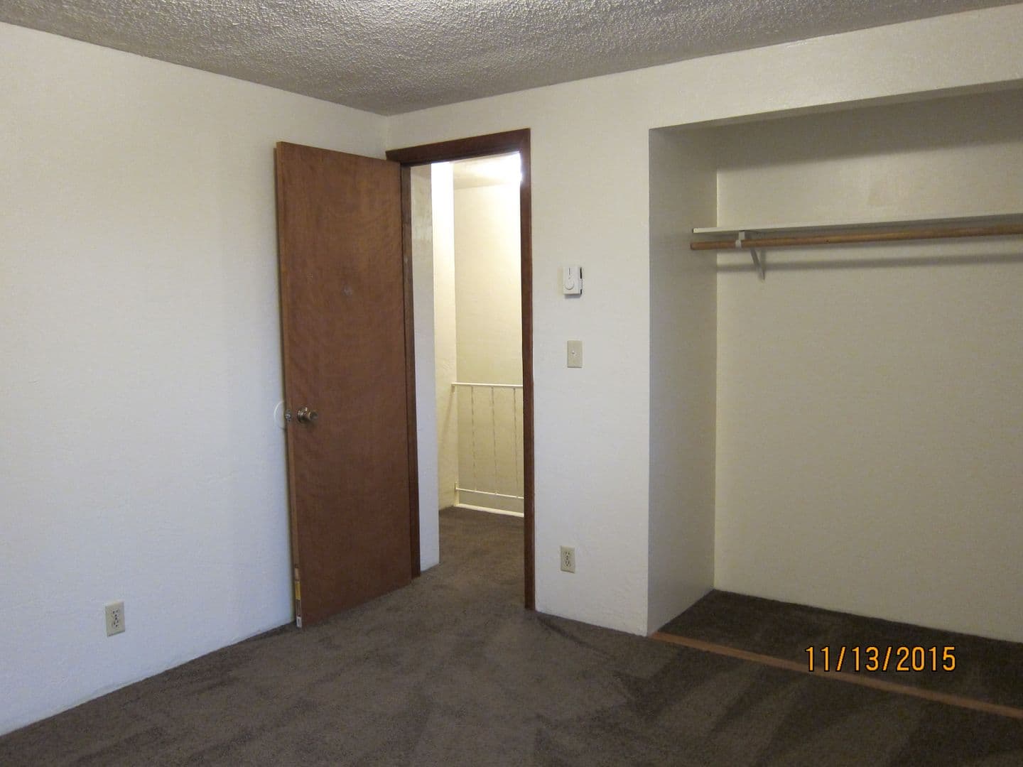 Junction City Apartment: 400 E. 6th Ave.