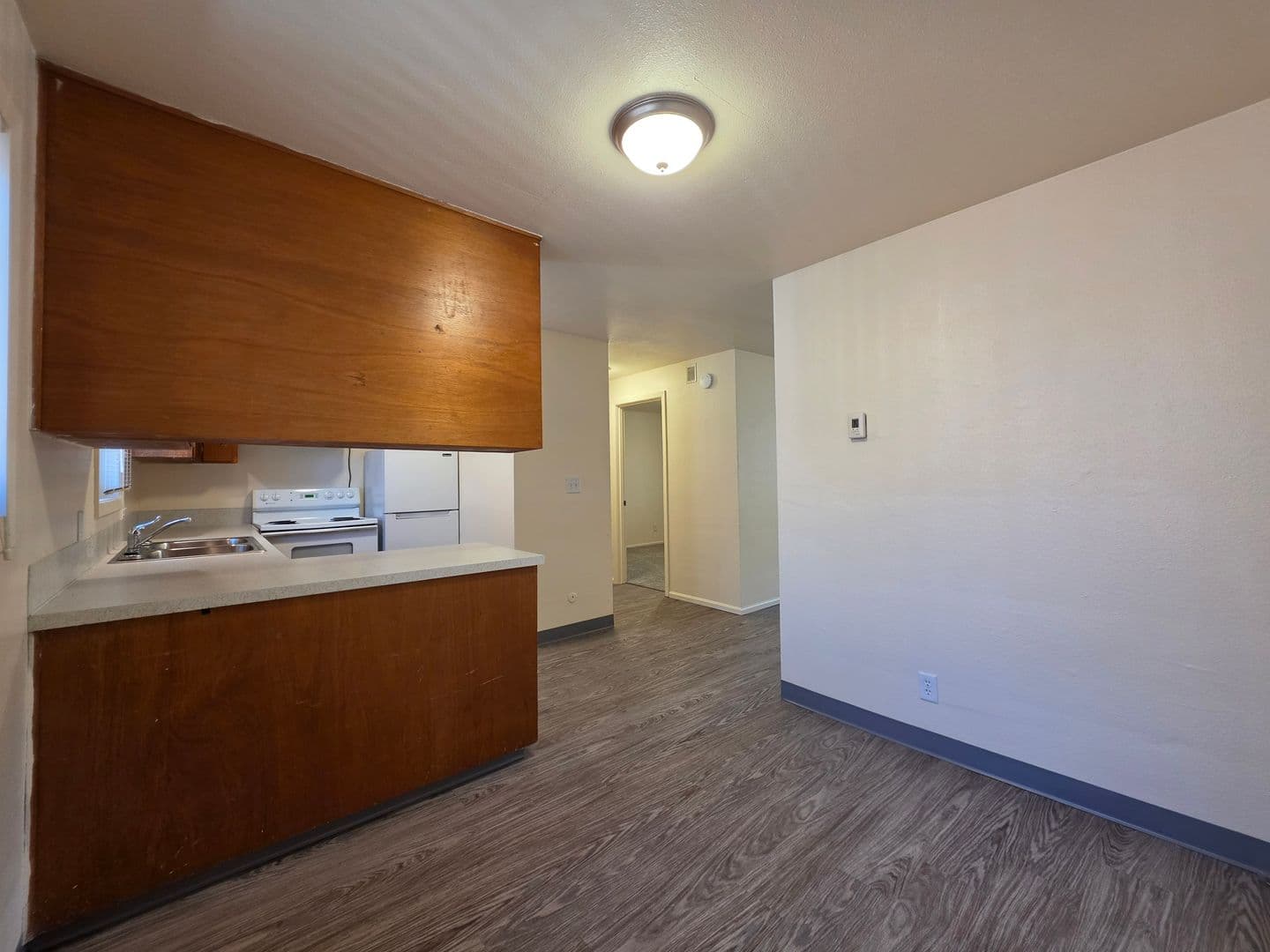 Eugene Apartment: 1840 Agate St.