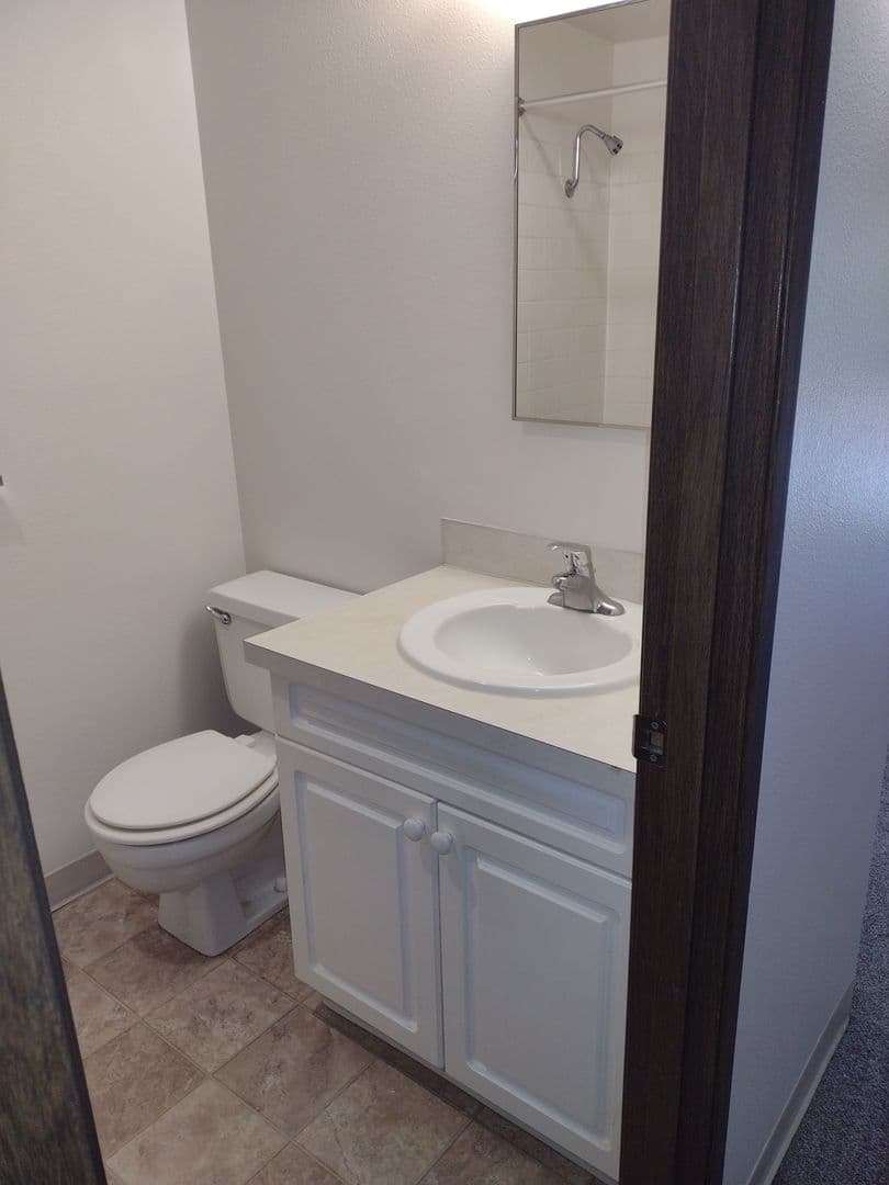 Eugene Apartment: 1475 W. 13th