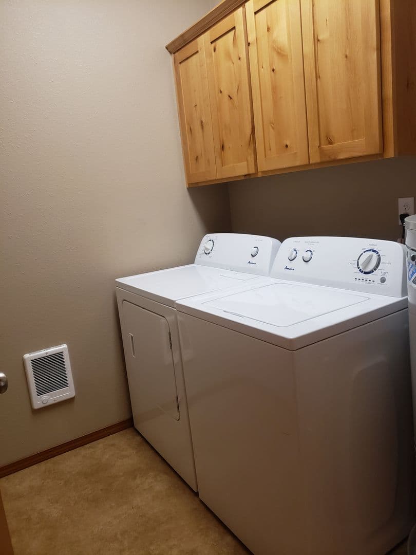 Eugene Apartment: 551 E. 14th Ave.