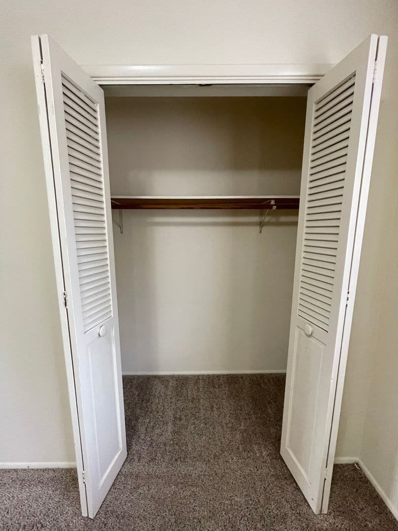Eugene Apartment: 451 W. 13th Ave.