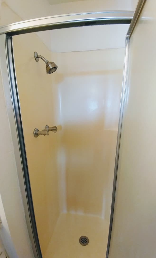 Eugene Apartment: 738 E. 16th Ave.