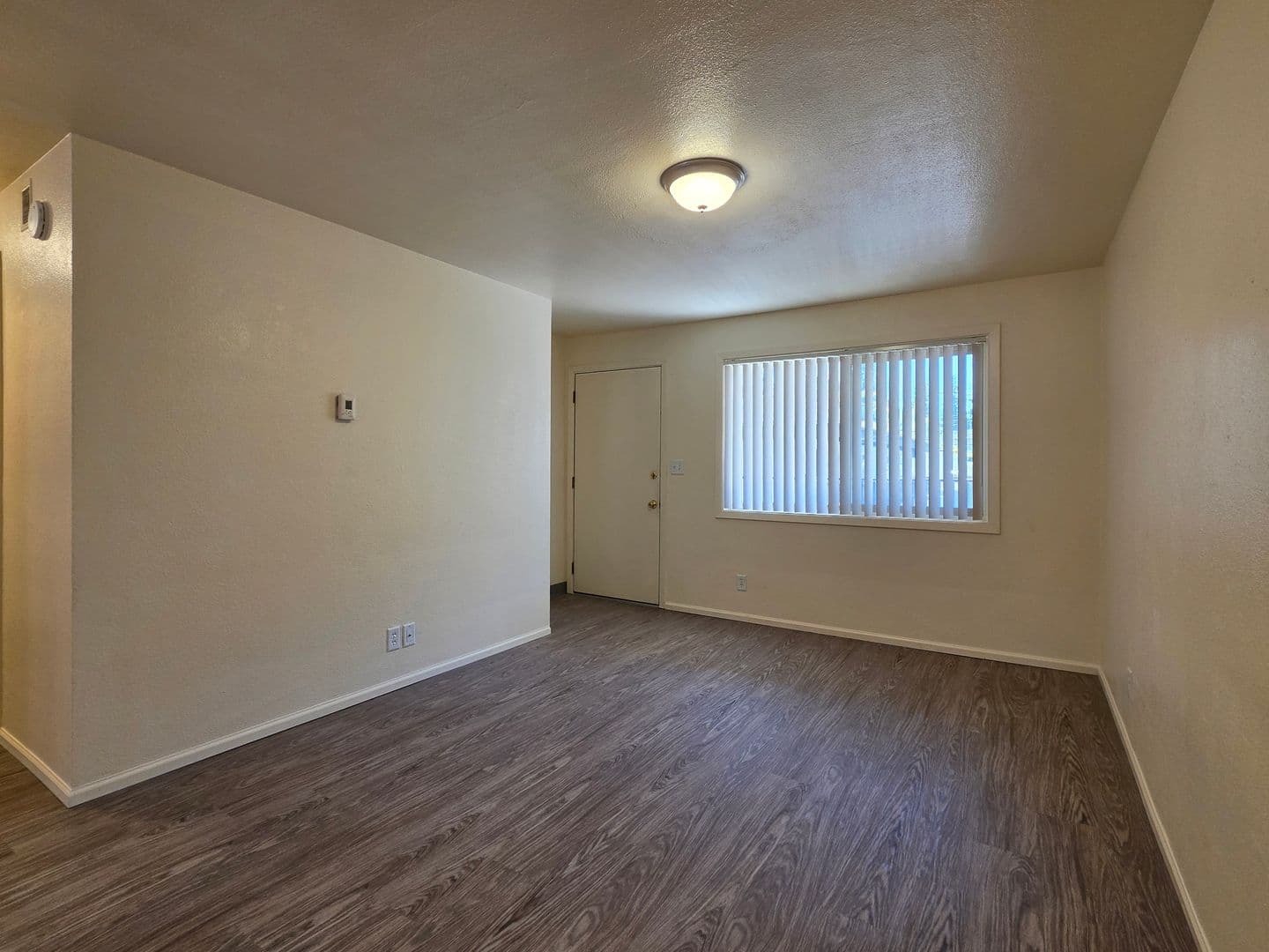 Eugene Apartment: 1840 Agate St.