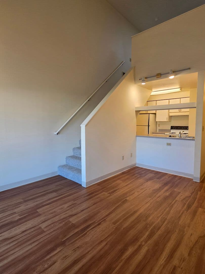 Eugene Apartment: 640 E. 15th Ave.
