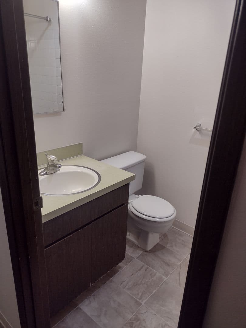 Eugene Apartment: 1475 W. 13th