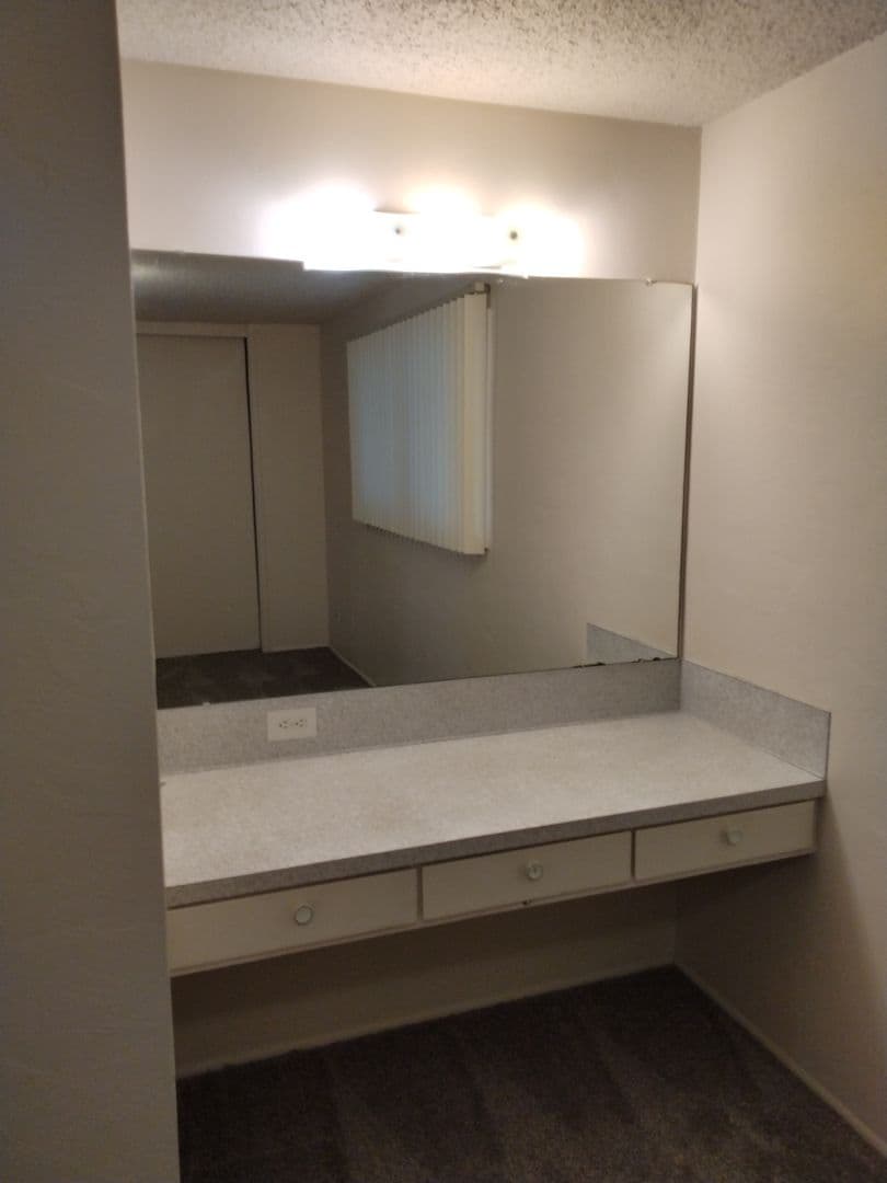 Eugene Apartment: 1247 W. 8th Ave.
