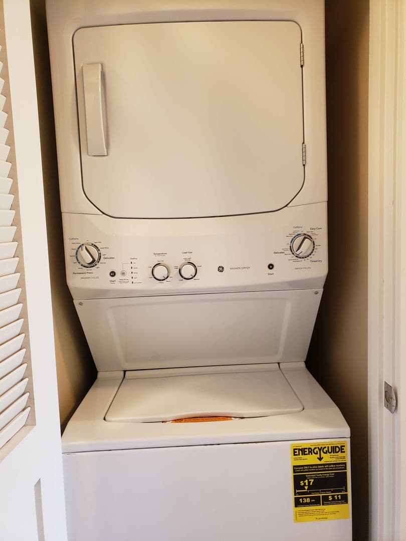 Eugene Apartment: 633 E. 14th Ave. 622 E. 13th Alley