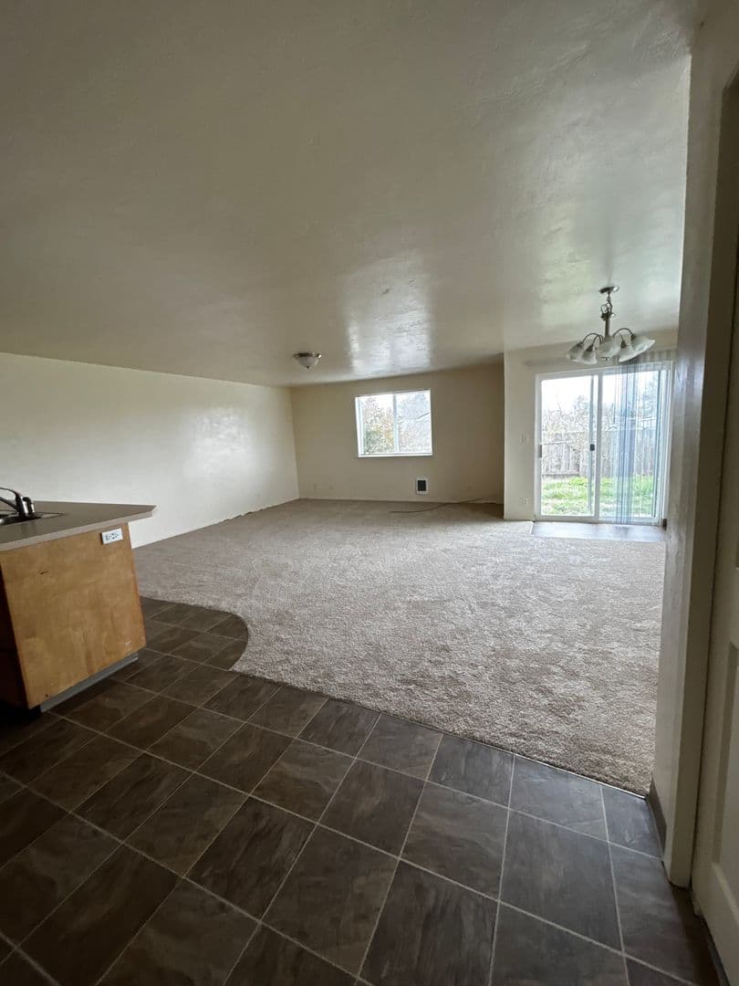 Harrisburg Apartment: 858 & 860 S. 9th St.