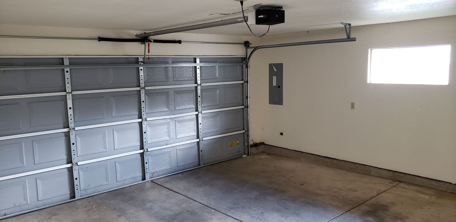 Cottage Grove Apartment: 680  Benjamin Ave.