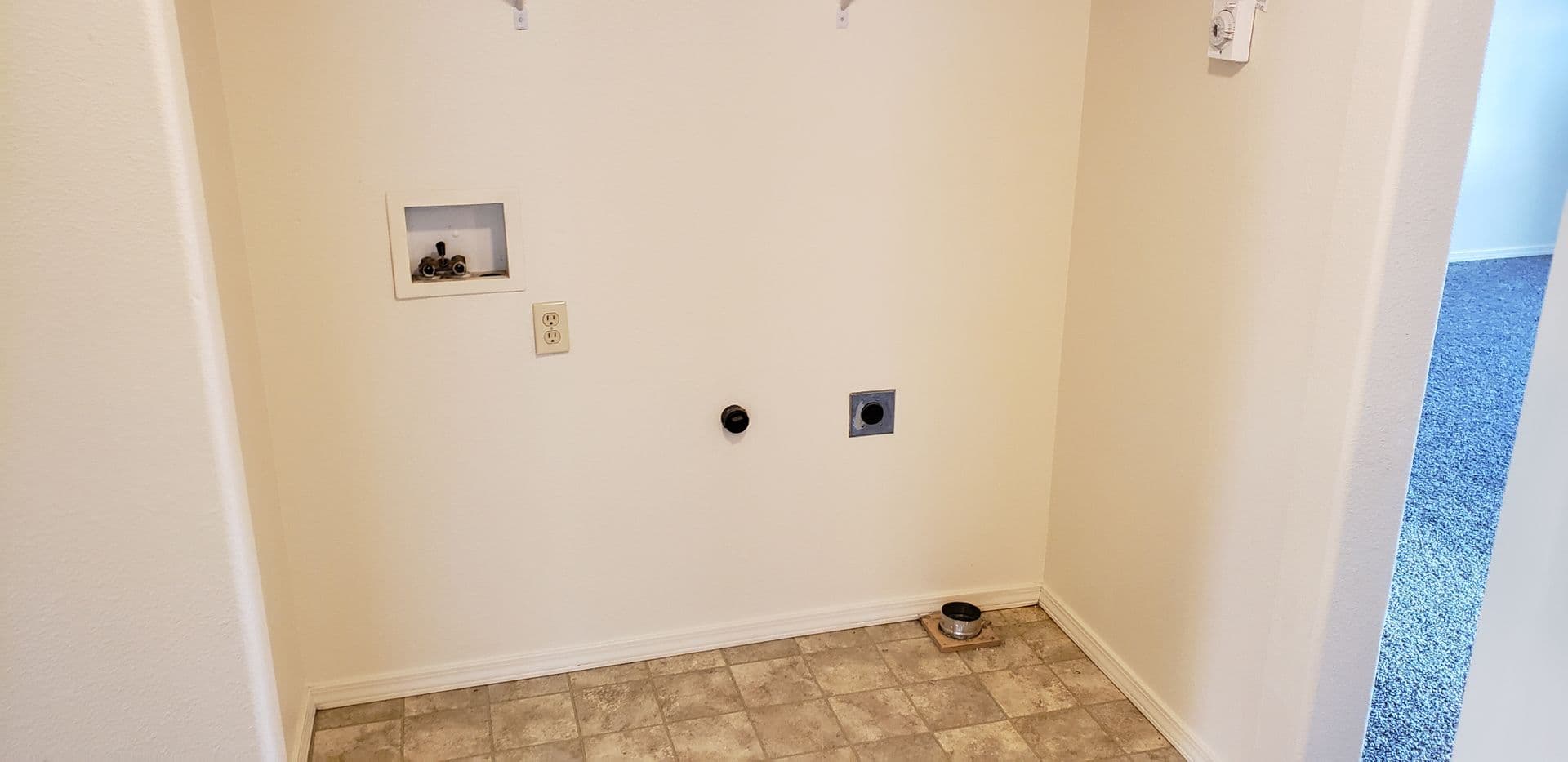 Cottage Grove Apartment: 680  Benjamin Ave.