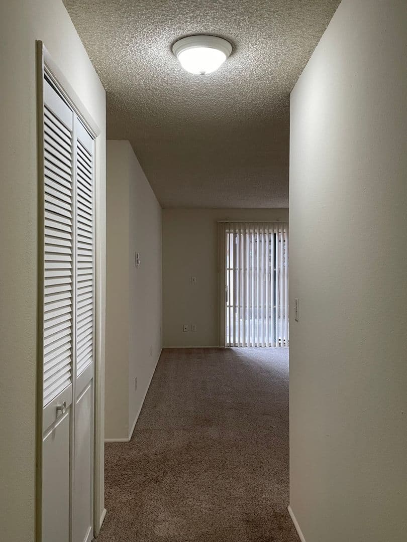 Eugene Apartment: 451 W. 13th Ave.