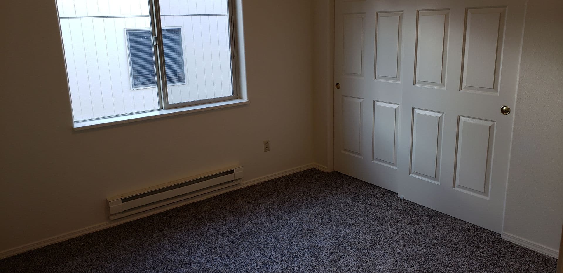 Cottage Grove Apartment: 680  Benjamin Ave.