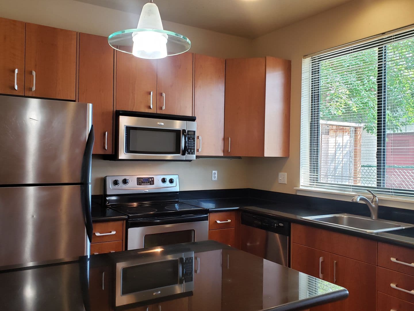 Eugene Apartment: 633 E. 14th Ave. 622 E. 13th Alley