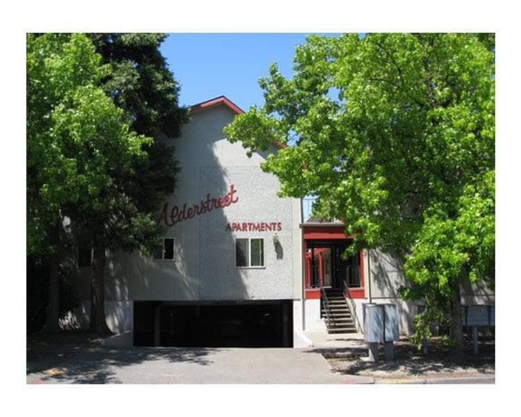 Eugene Apartment: 1360 Alder St.