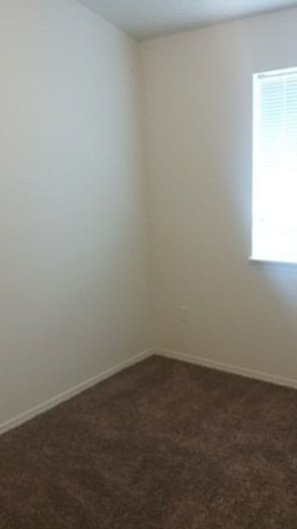 Junction City Apartment: 540 W. 3rd Ave.