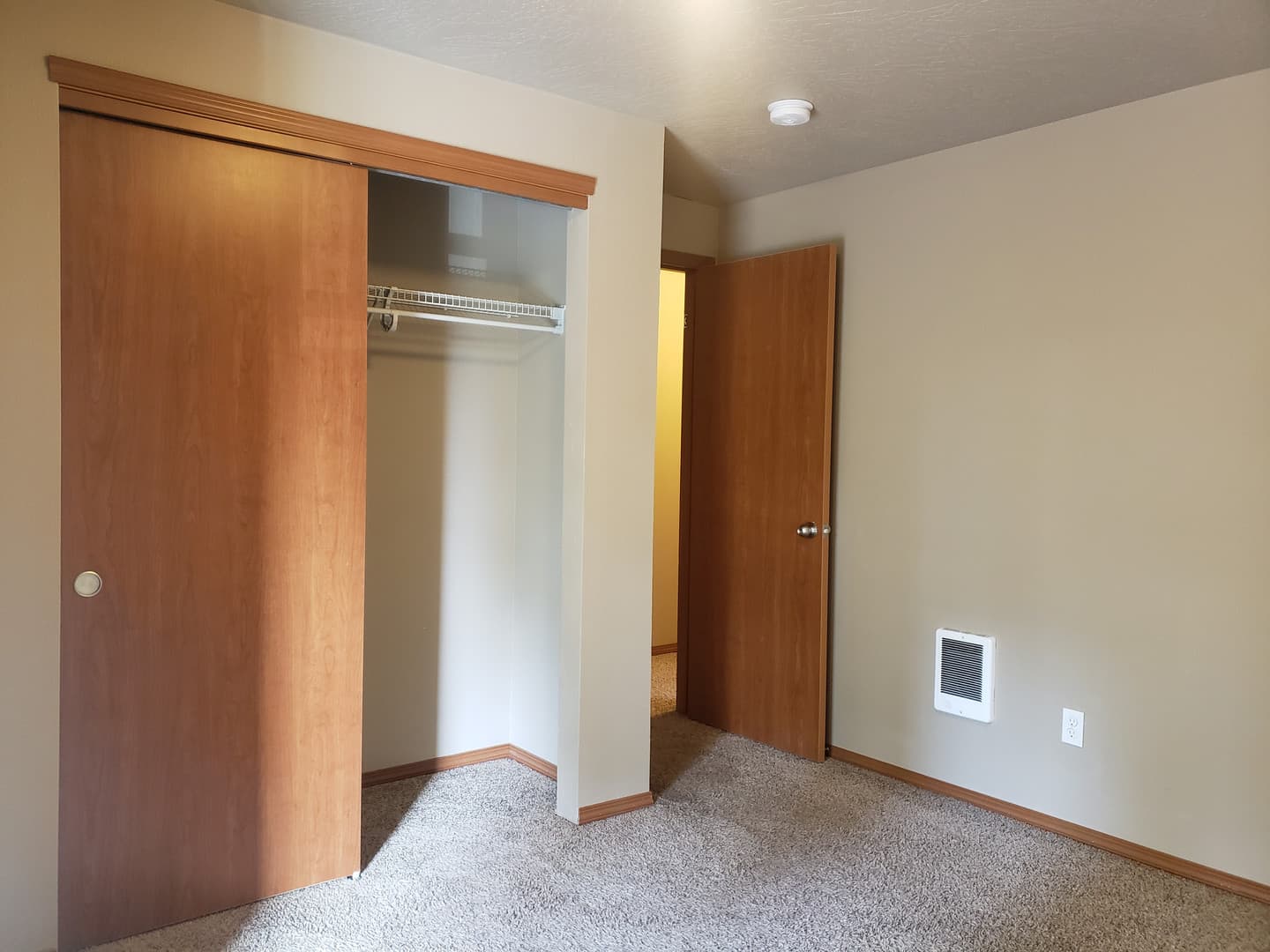Eugene Apartment: 551 E. 14th Ave.