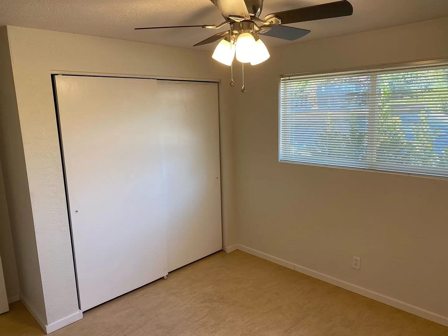 Eugene Apartment: 992 1/2, 996, 1012 W. 4th Ave.