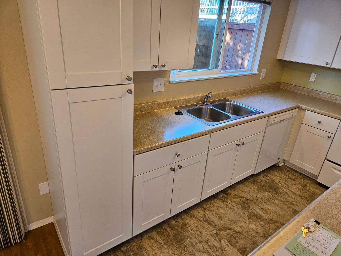 Eugene Apartment: 992 1/2, 996, 1012 W. 4th Ave.