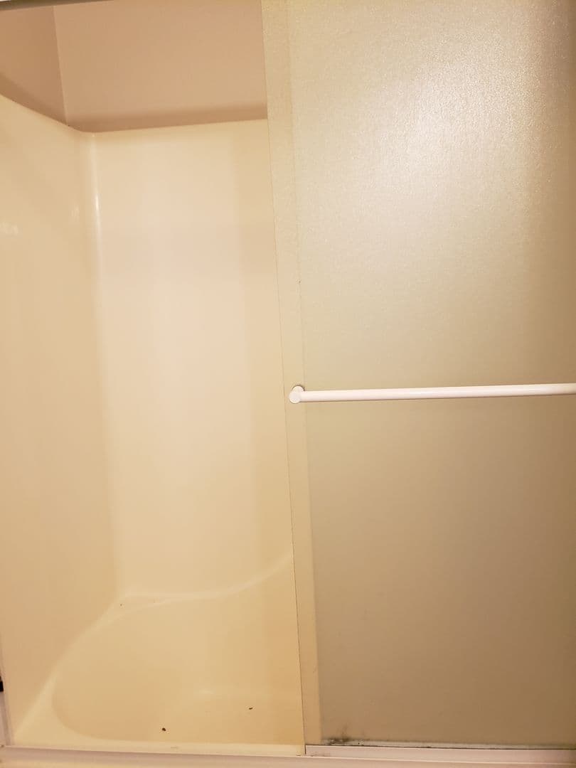 Eugene Apartment: 2001 Garden Ave.