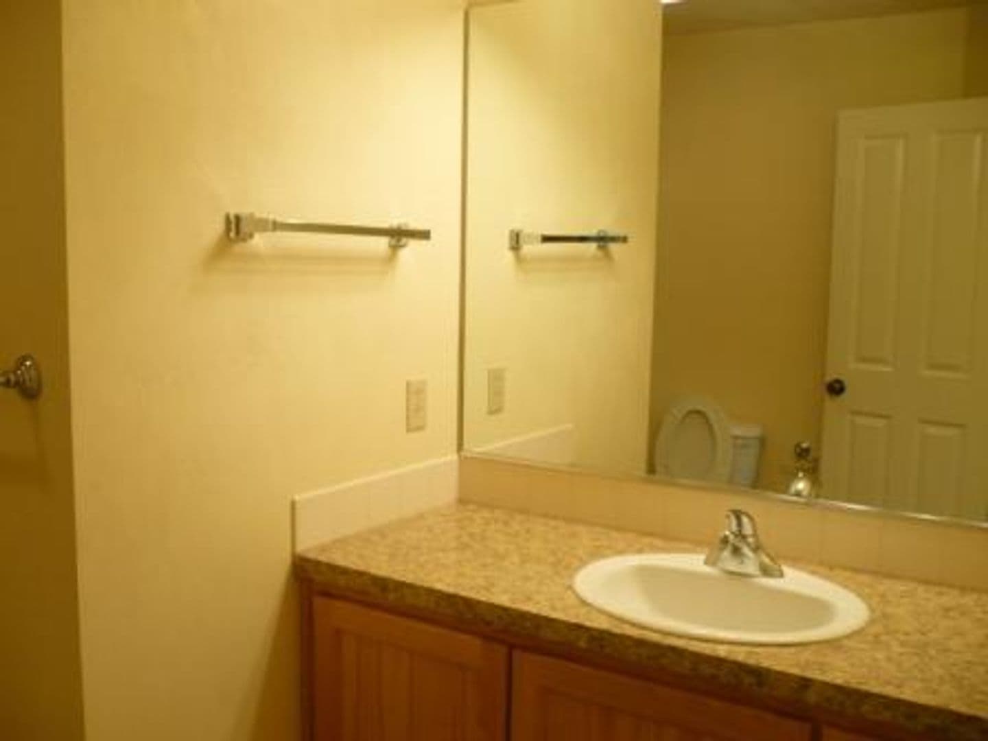 Eugene Apartment: 1030, 1040, 1060, 1070 West 11th Ave.