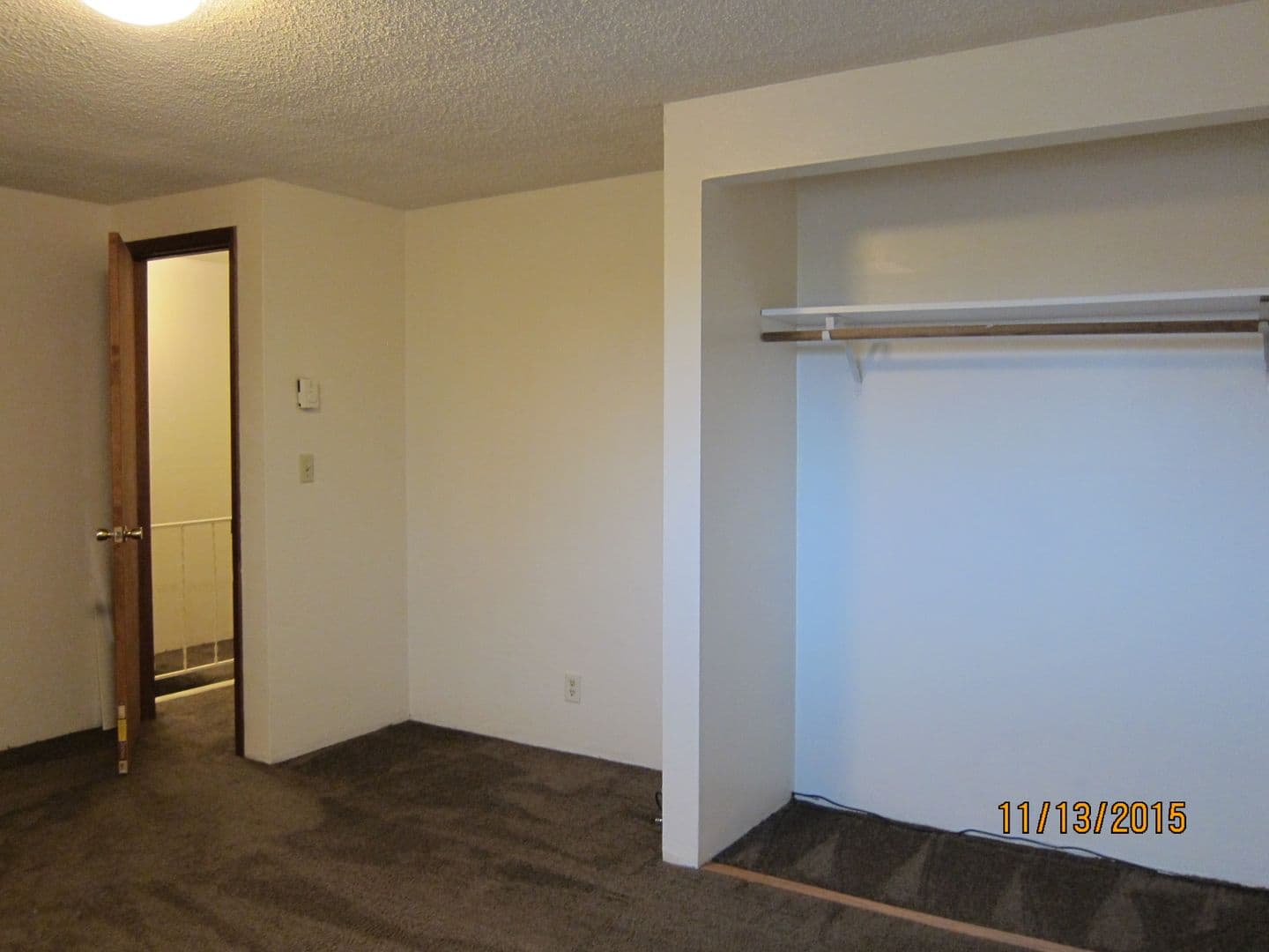 Junction City Apartment: 400 E. 6th Ave.