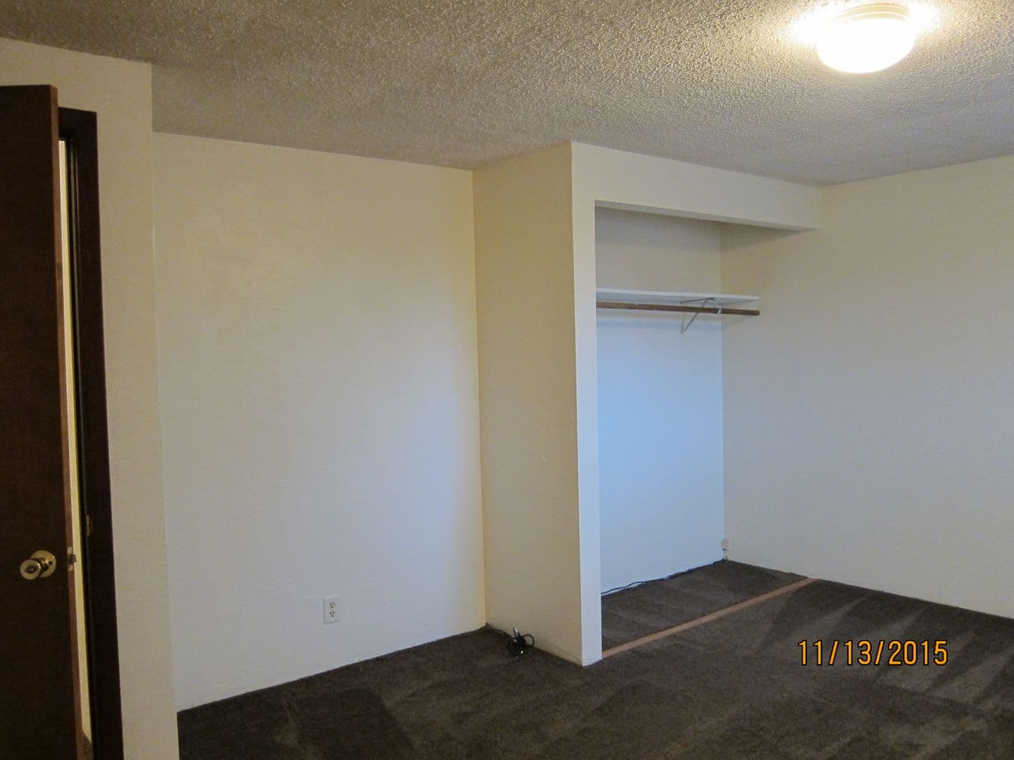 Junction City Apartment: 400 E. 6th Ave.