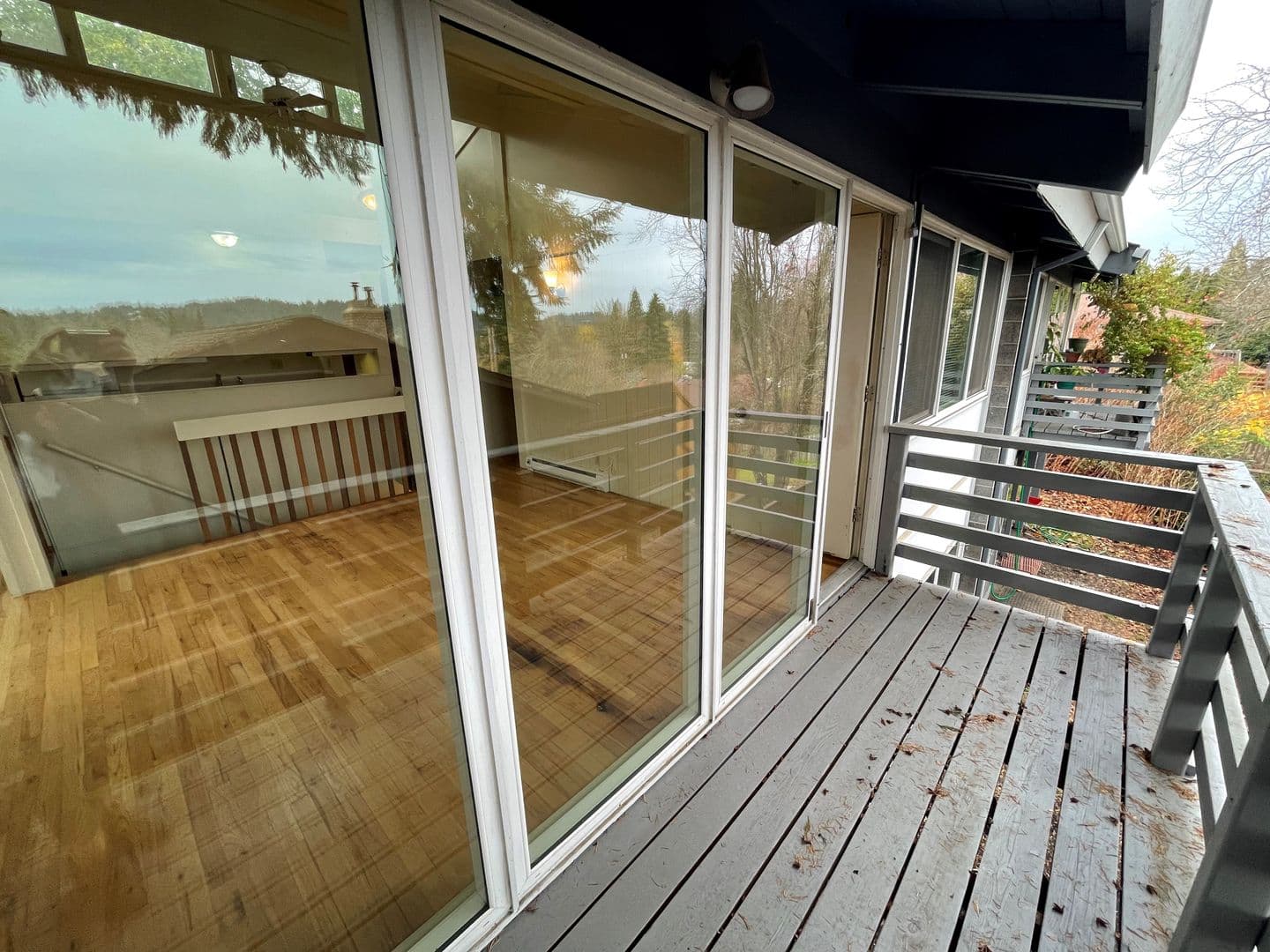 Eugene Apartment: 3985 & 3995 Willamette St.