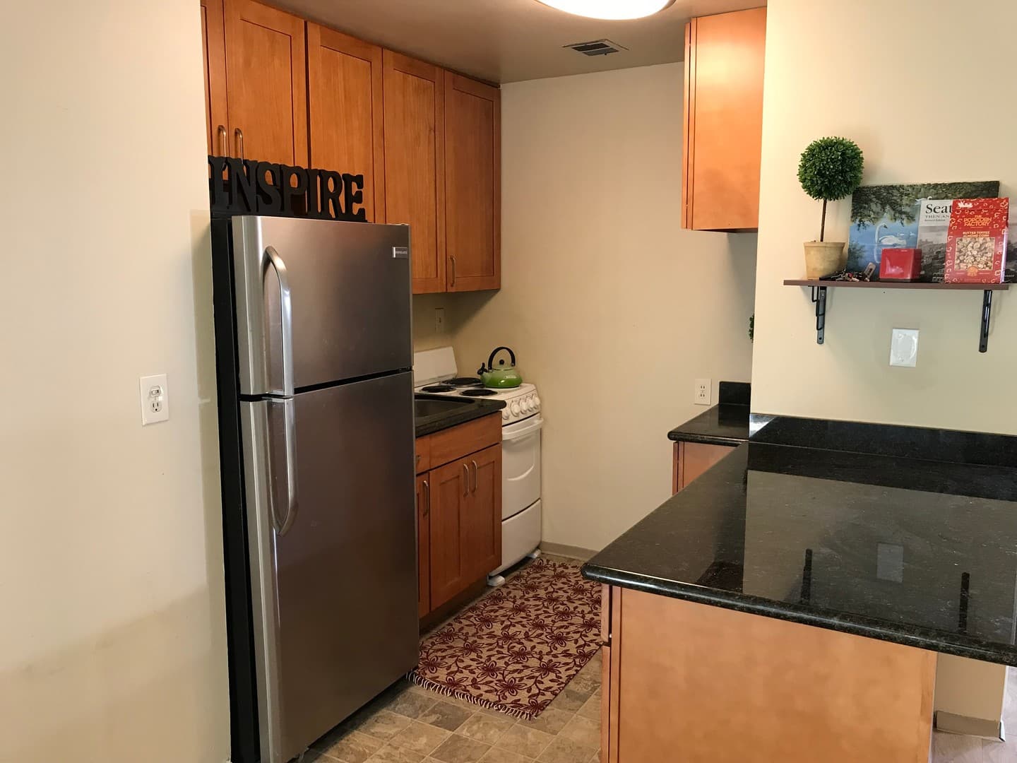 SEATTLE Apartment: 524 HIGHLAND DR