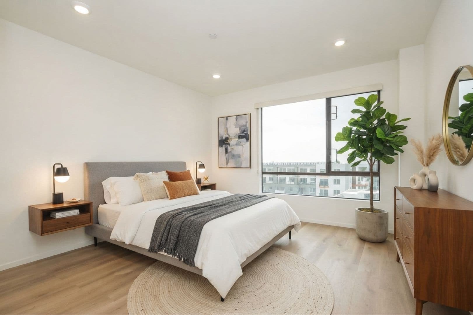 Los Angeles Apartment: 521 N. Gramercy Pl.