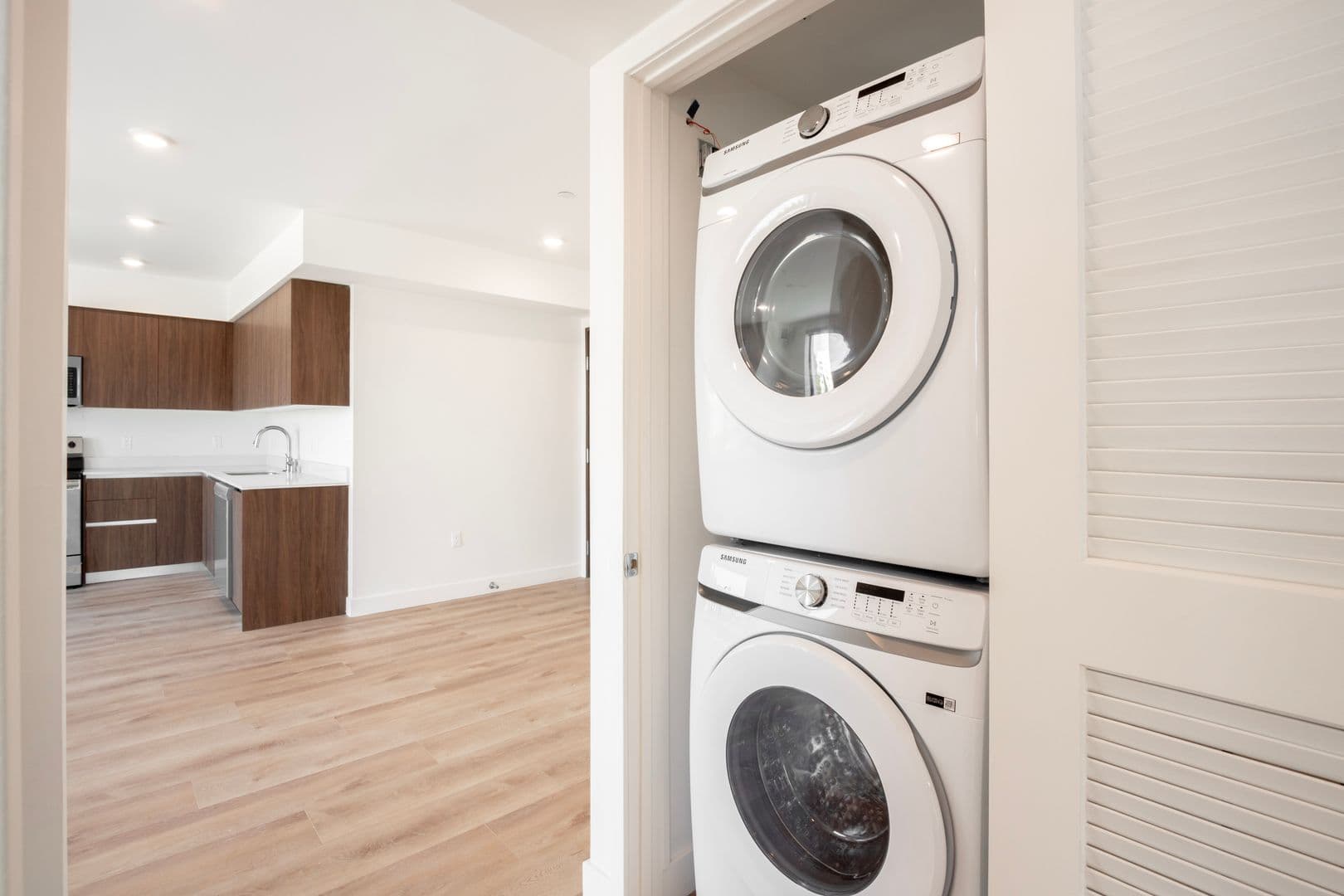 Los Angeles Apartment: 1126 Cornwell St.