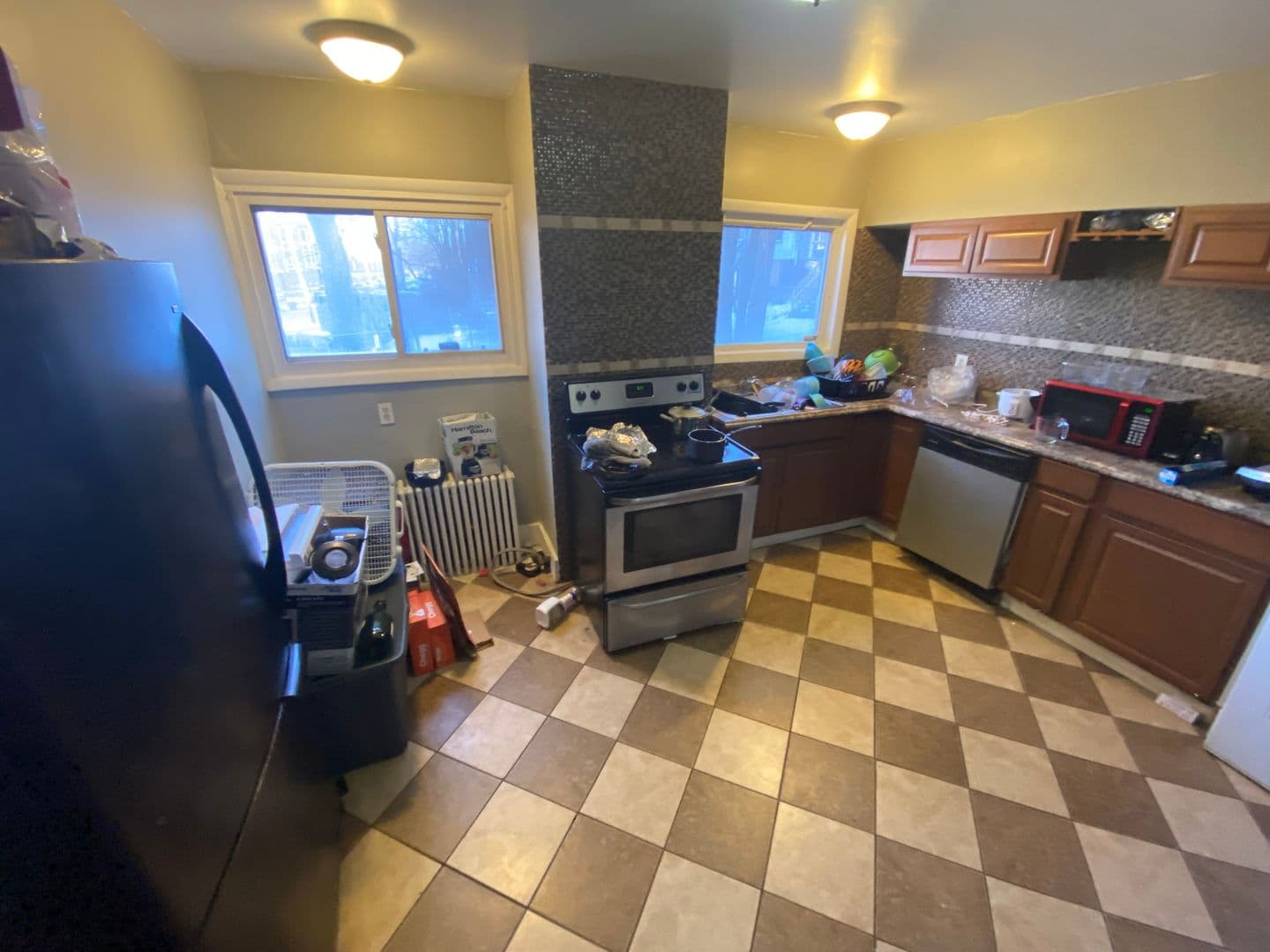 Albany Apartment: 38 Elberon Place