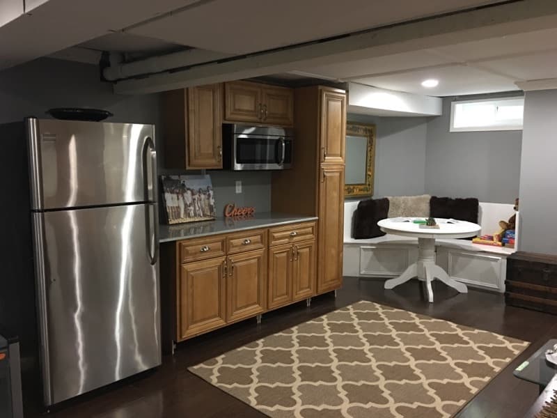 Loudonville House: 7 fenway court