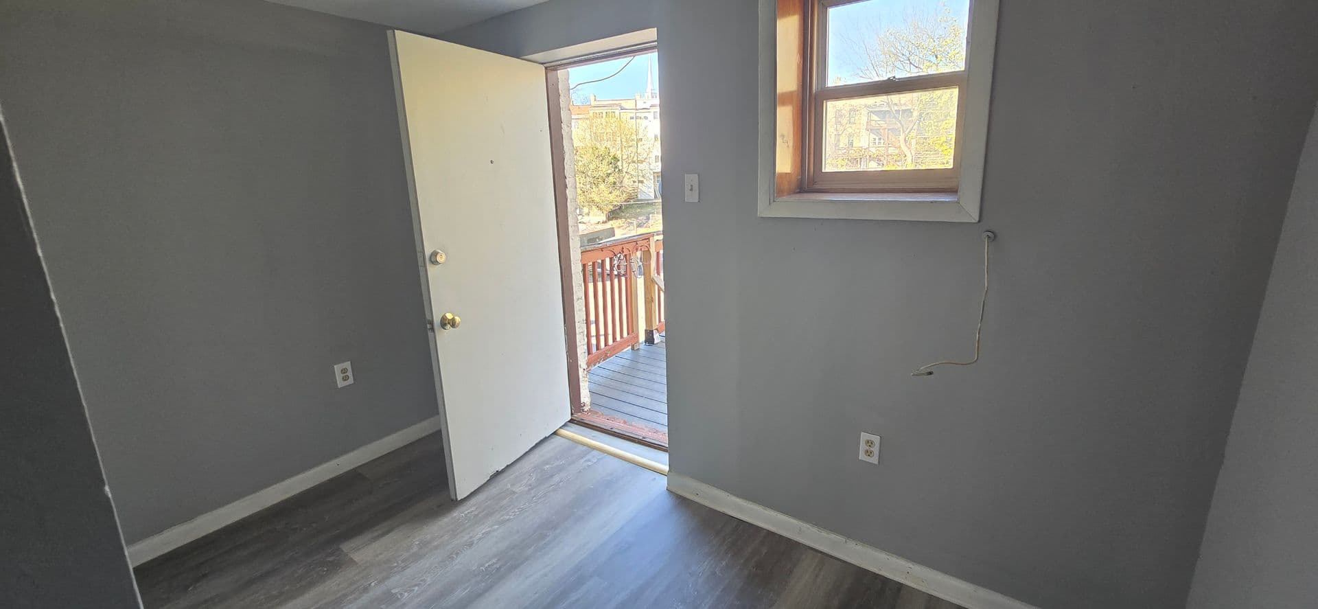 Albany Apartment: 19 Elberon Place