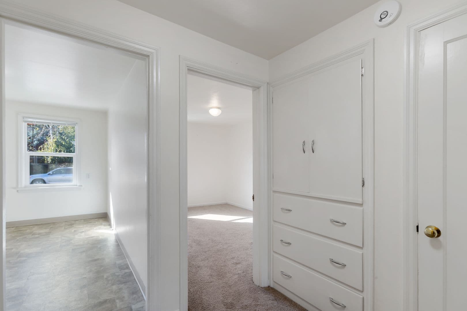 Enumclaw Apartment: 1910 James St