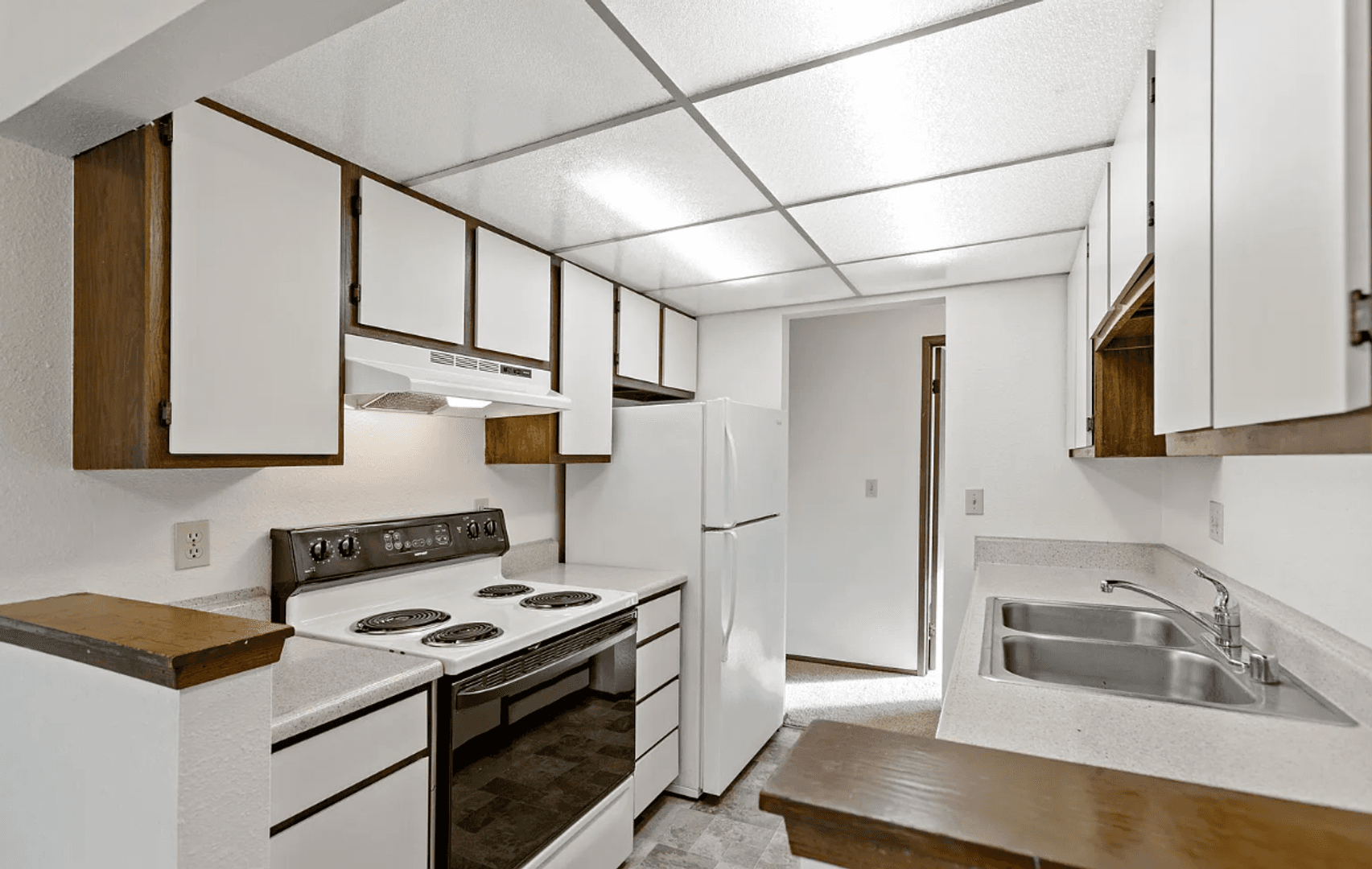 Enumclaw Apartment: 146 Leo Place Unit C