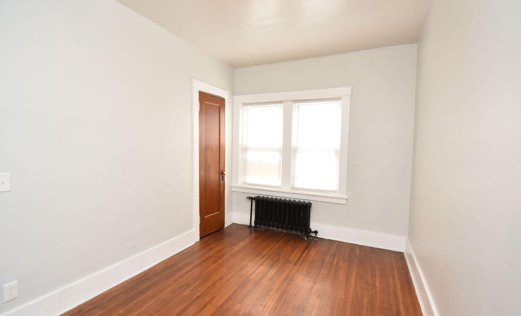 Rochester Apartment: 2017 E Main St