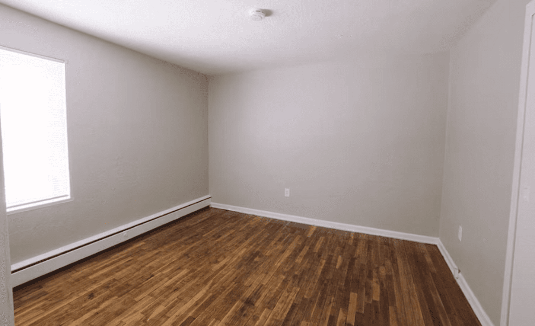 Rochester Apartment: 90 Manor Pkwy Apt 2