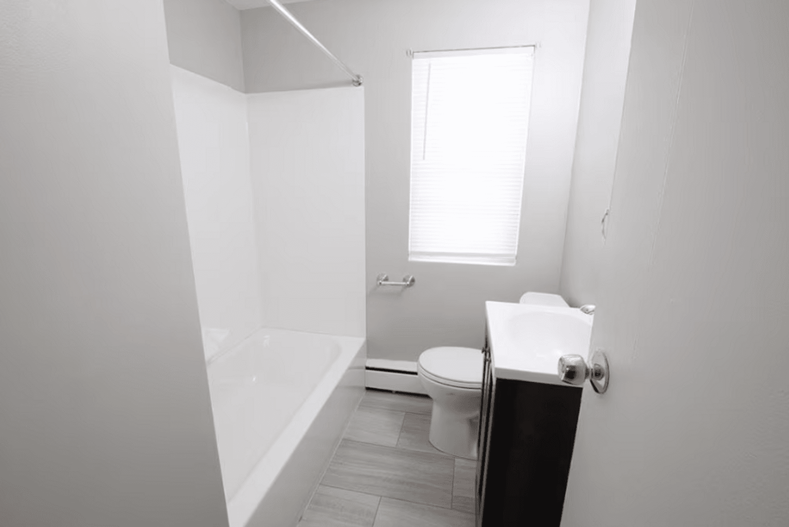 Rochester Apartment: 90 Manor Pkwy Apt 2