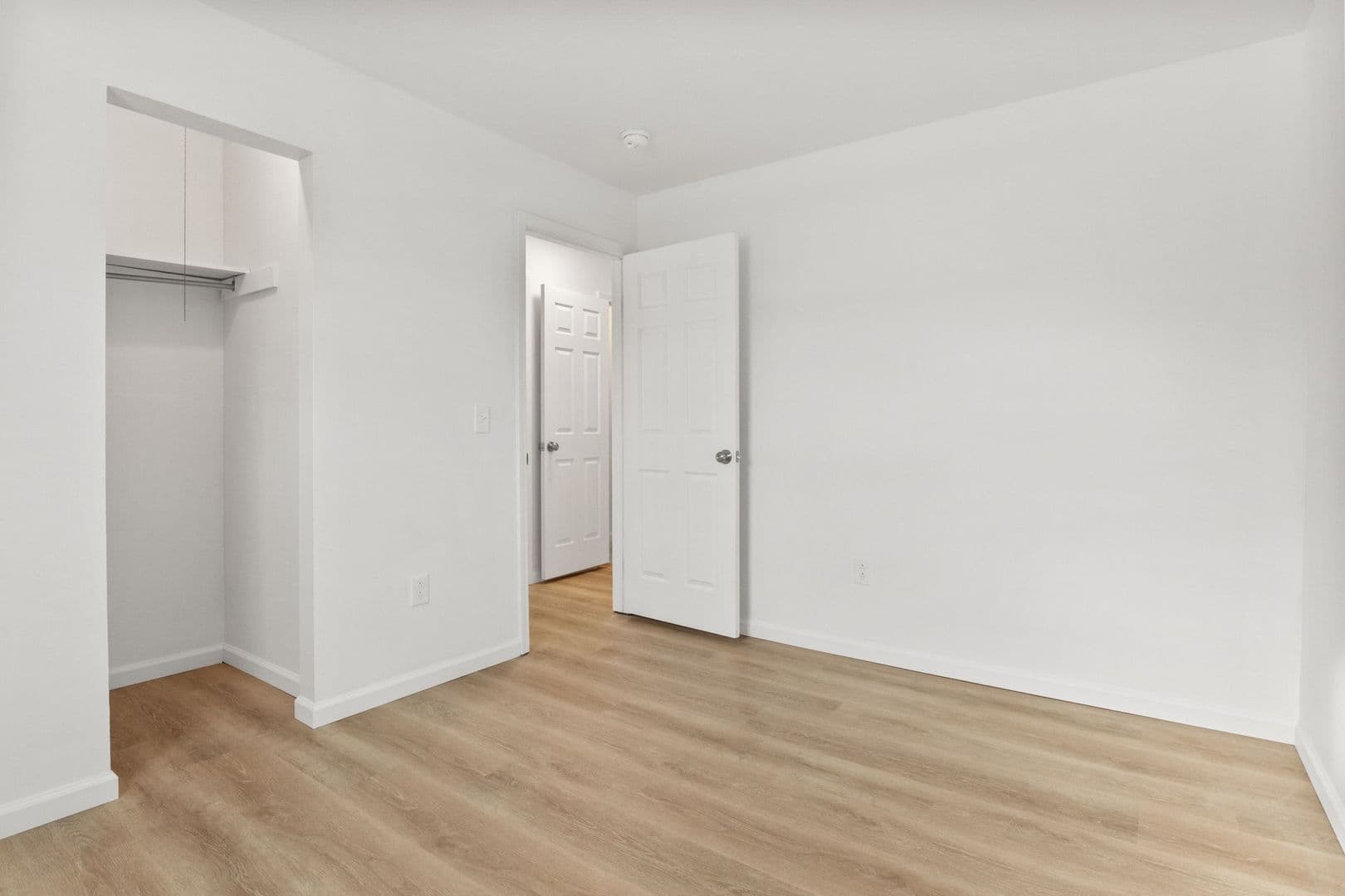 Syracuse Apartment: 458 Horan Rd