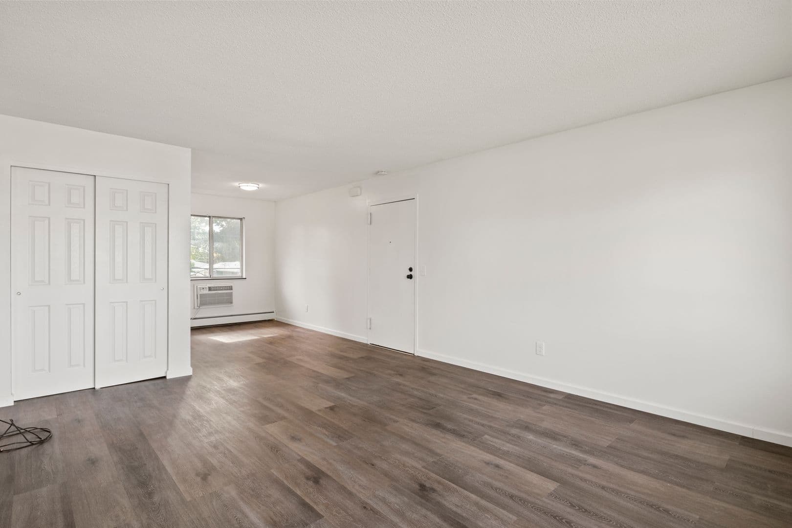 Rochester Apartment: 1031 Emerson St