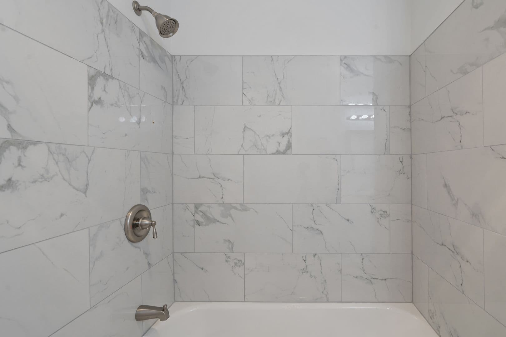 Syracuse Apartment: 458 Horan Rd