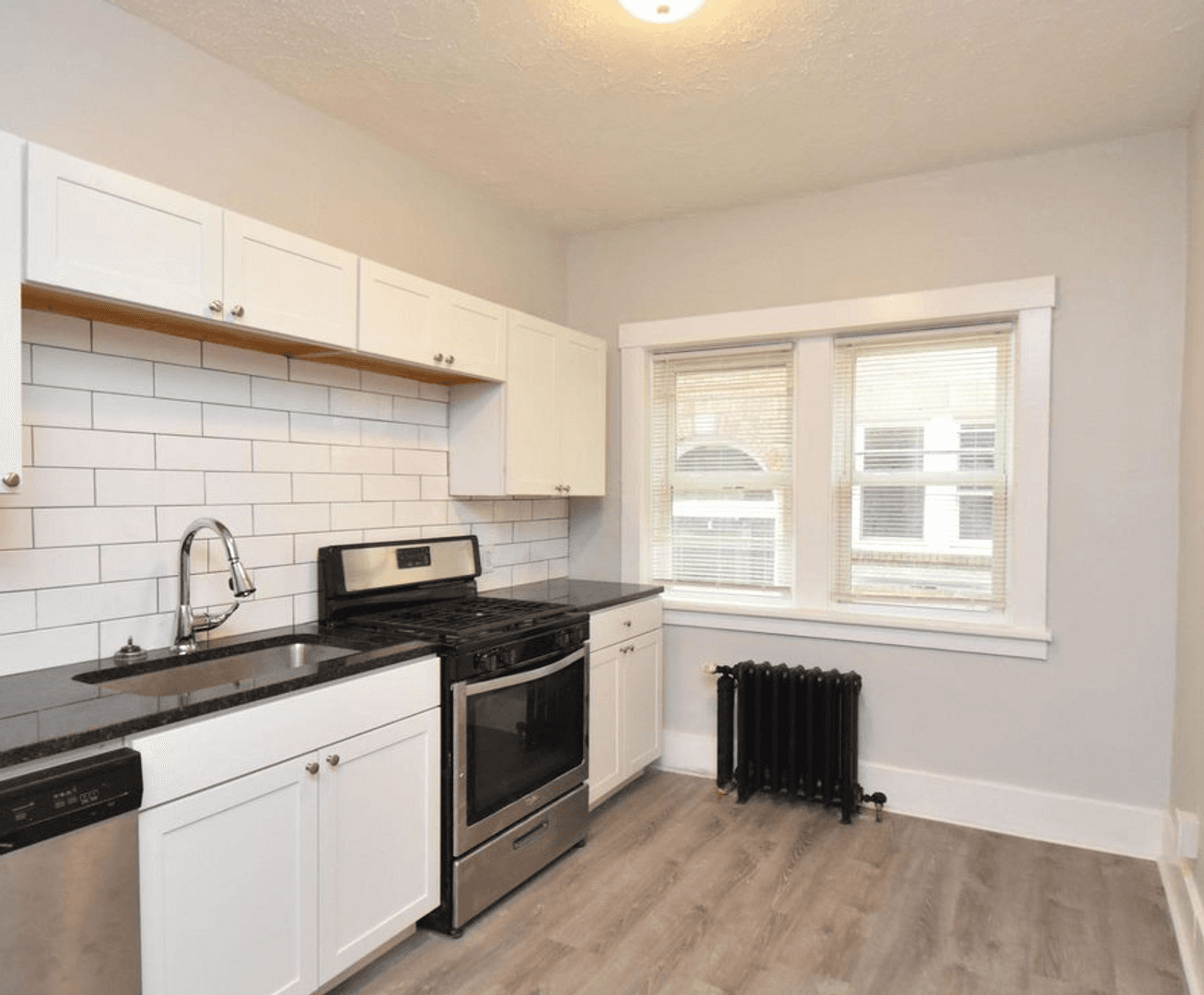 Rochester Apartment: 2017 E Main St