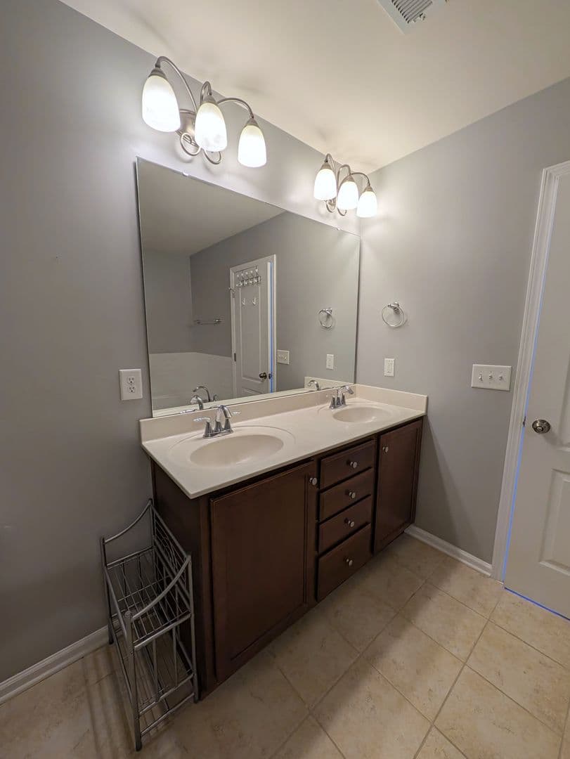 Mint Hill House: 3017 Coventry Commons Dr