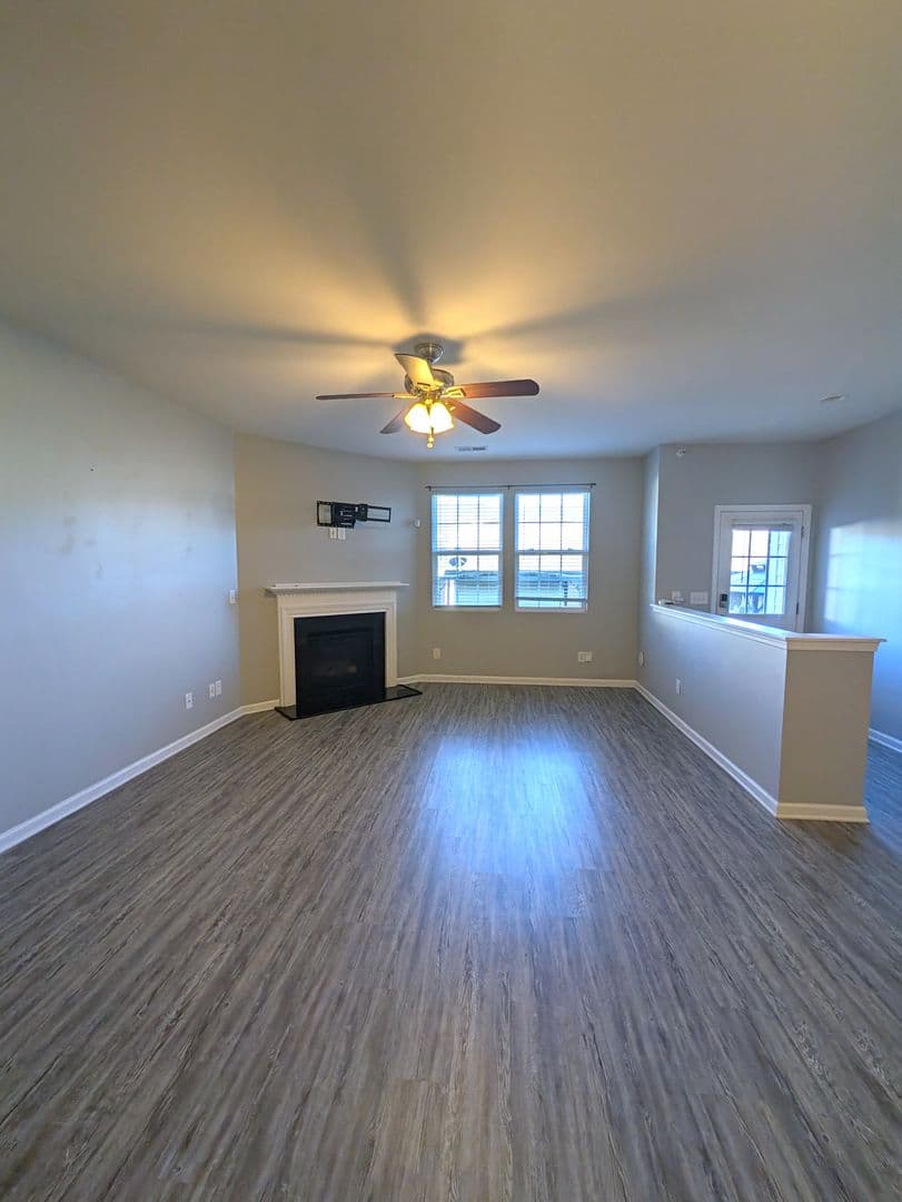 Mint Hill House: 3017 Coventry Commons Dr