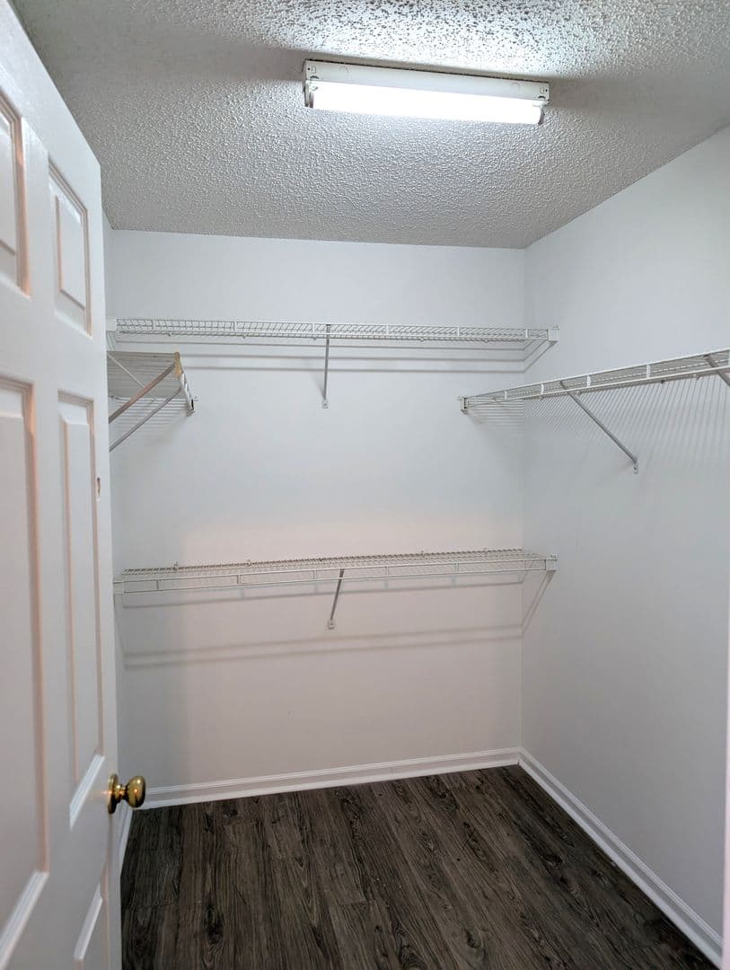 Charlotte House: 11024 Sandboar Street