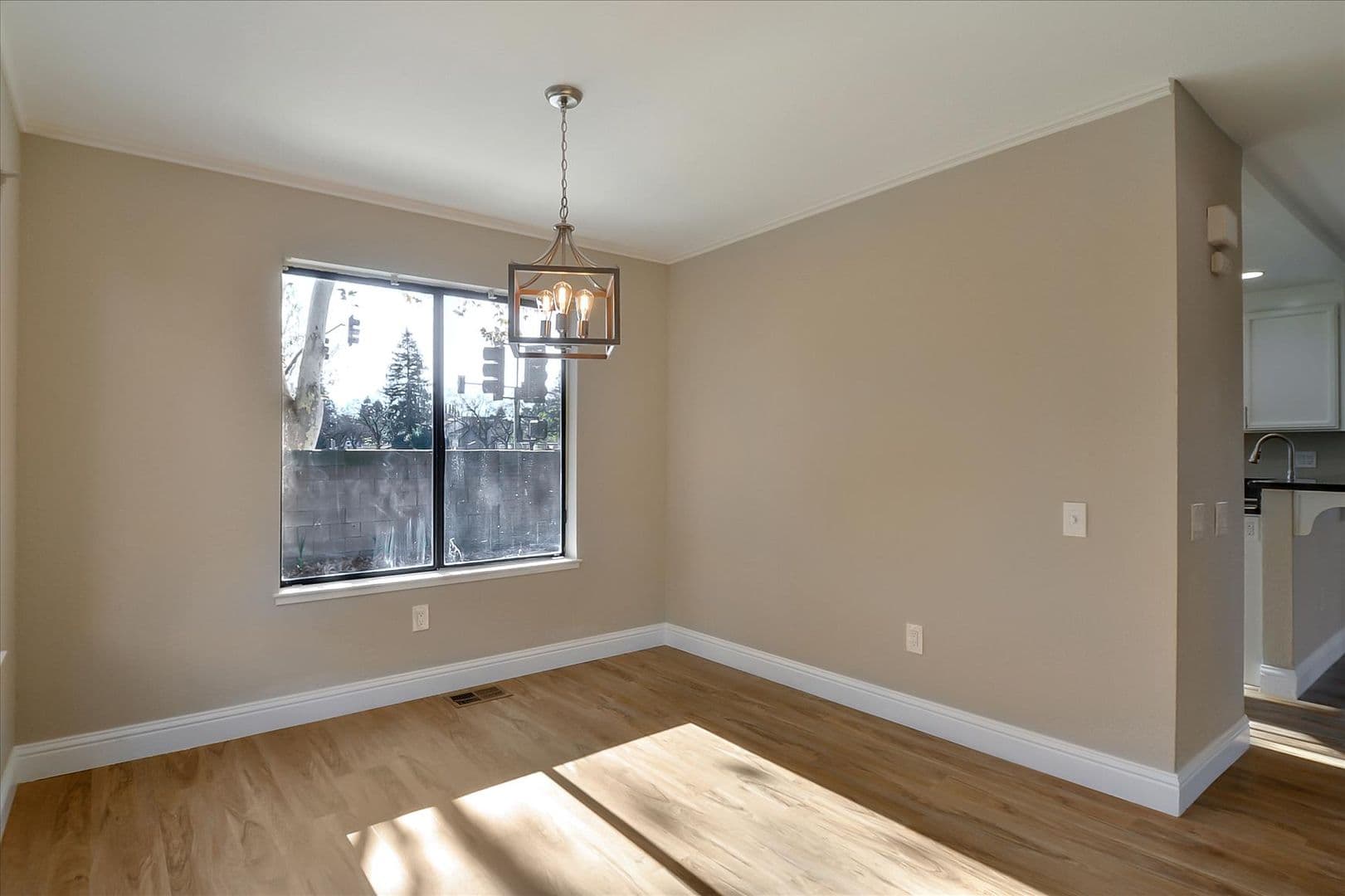 Brentwood House: 970 Antelope Terr