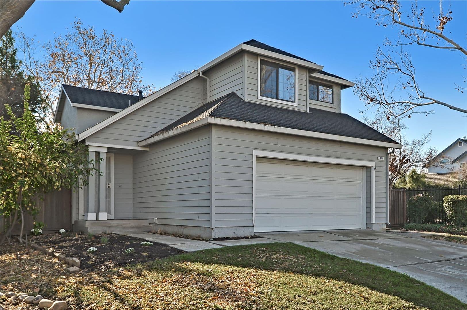 Brentwood House: 970 Antelope Terr